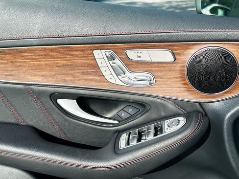 Used 2022 Mercedes-Benz GLC 43 AMG AMG GLC 43 image 18