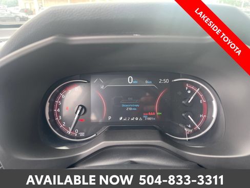 Certified 2025 Toyota RAV4 XLE FWD image 36