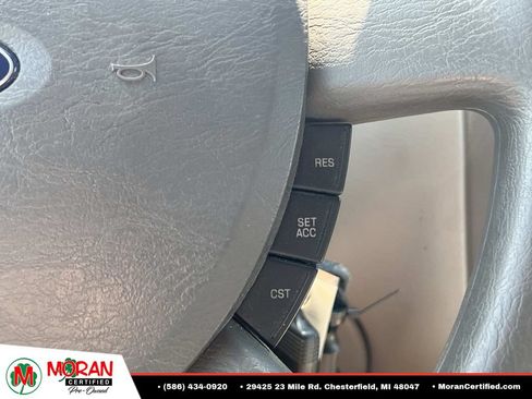 Used 2005 Ford Taurus SE FWD image 23