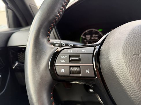 Used 2024 Honda CR-V Sport Touring image 22