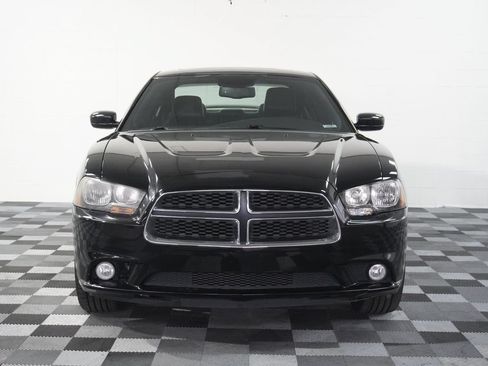 Used 2013 Dodge Charger SXT Plus AWD/4WD image 9