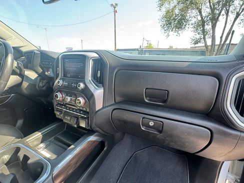 Used 2021 GMC Sierra 3500 SLT w/ SLT Convenience Package AWD/4WD image 34