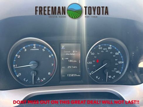 Used 2017 Toyota RAV4 LE FWD image 7