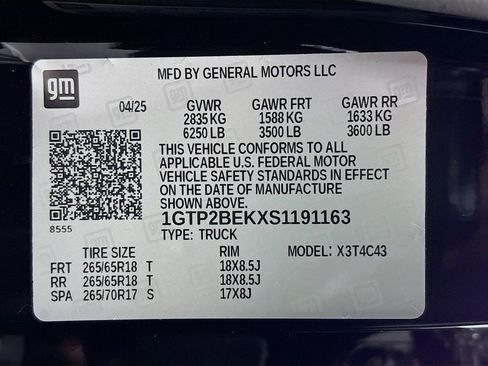 New 2025 GMC Canyon Elevation w/ Convenience Package image 32