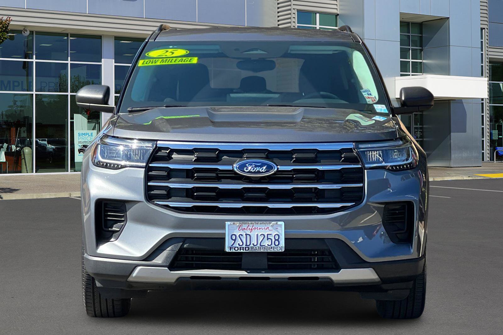 Certified 2025 Ford Explorer Active AWD/4WD image 5