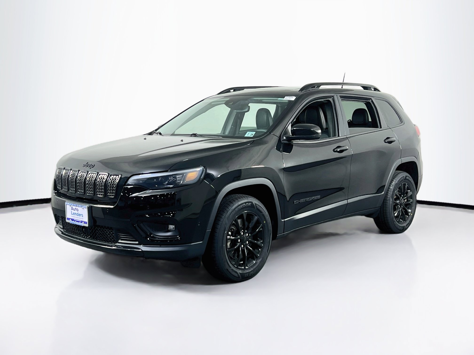 Used 2023 Jeep Cherokee Altitude Lux w/ Lux Elite Package AWD/4WD image 1