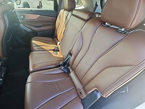 Used 2023 Acura MDX Technology image 9