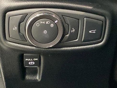 Used 2017 Lincoln MKX Select w/ Select Plus Package image 30