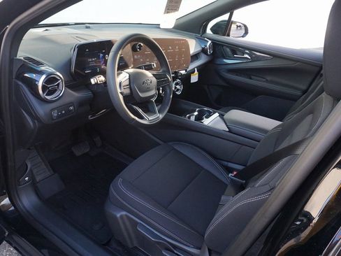 New 2026 Chevrolet Blazer EV LT image 9