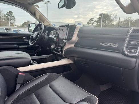 Used 2020 RAM 1500 Laramie image 24