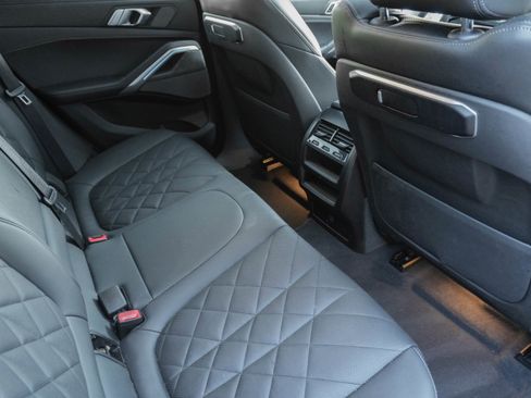 Certified 2024 BMW X6 xDrive40i w/ Premium Package image 33