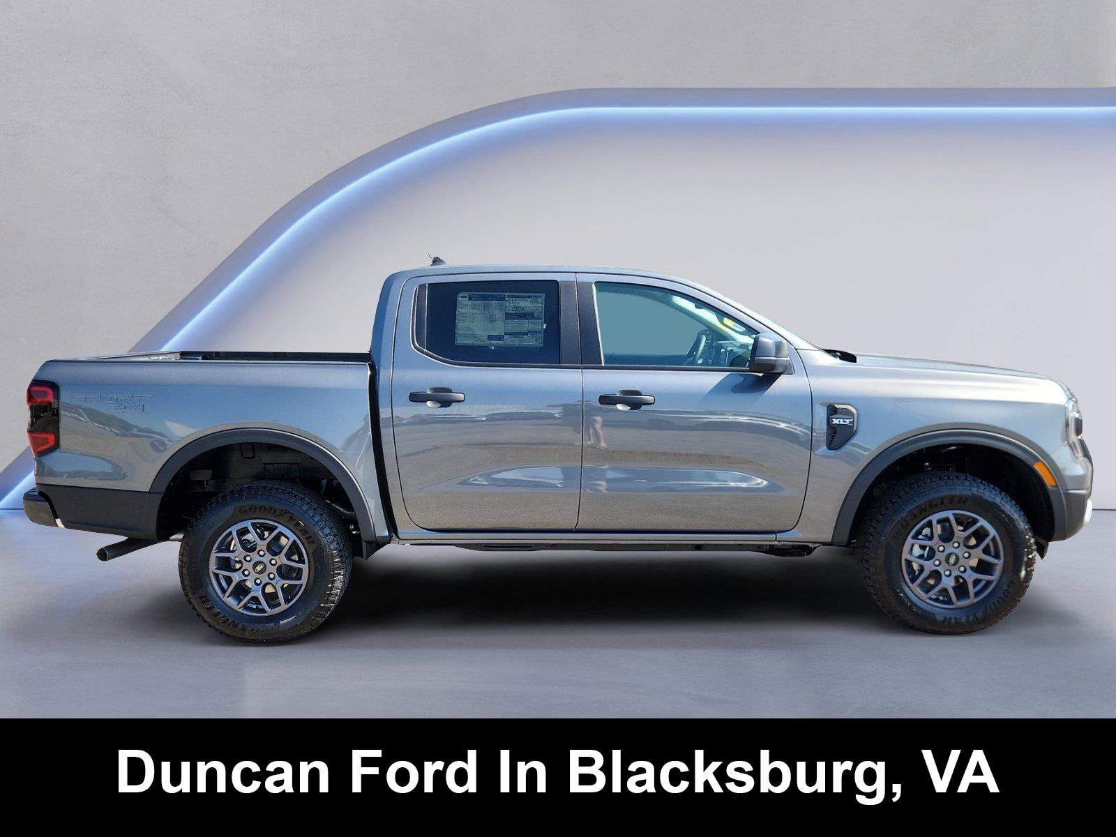 New 2026 Ford Ranger XLT w/ Advanced Towing Package AWD/4WD image 2
