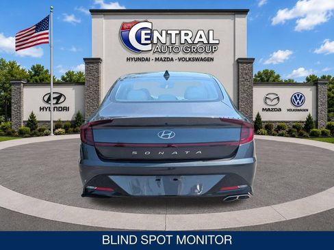 Certified 2022 Hyundai Sonata SEL w/ Preferred Accessory Package FWD image 7