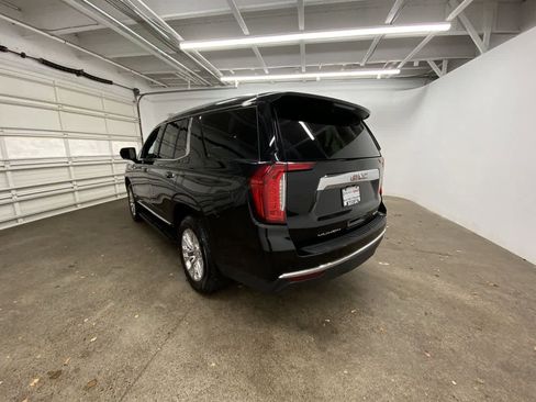 Used 2023 GMC Yukon SLT image 4