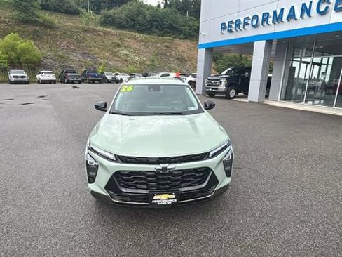 Used 2026 Chevrolet Trax ACTIV w/ Driver Confidence Package FWD image 9