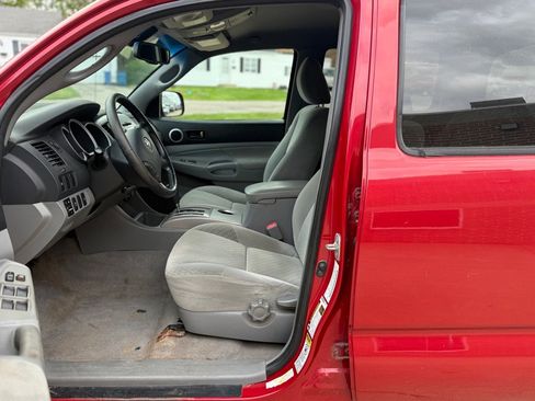 Used 2009 Toyota Tacoma PreRunner RWD image 10