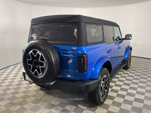 Used 2024 Ford Bronco Outer Banks image 9