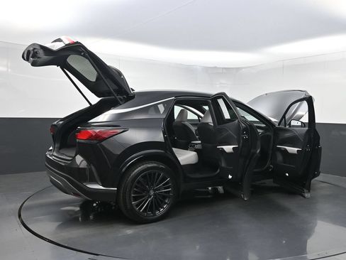 Used 2024 Lexus RX 350 Premium w/ Accessory Package (Z1) AWD/4WD image 39