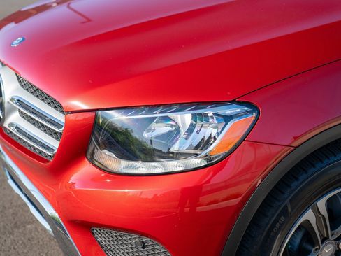 Used 2017 Mercedes-Benz GLC 300 image 29