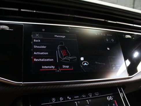 Used 2024 Audi SQ8 Prestige AWD/4WD image 64