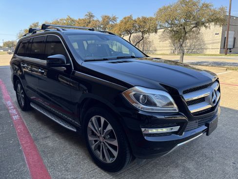 Used 2014 Mercedes-Benz GL 450 4MATIC image 8
