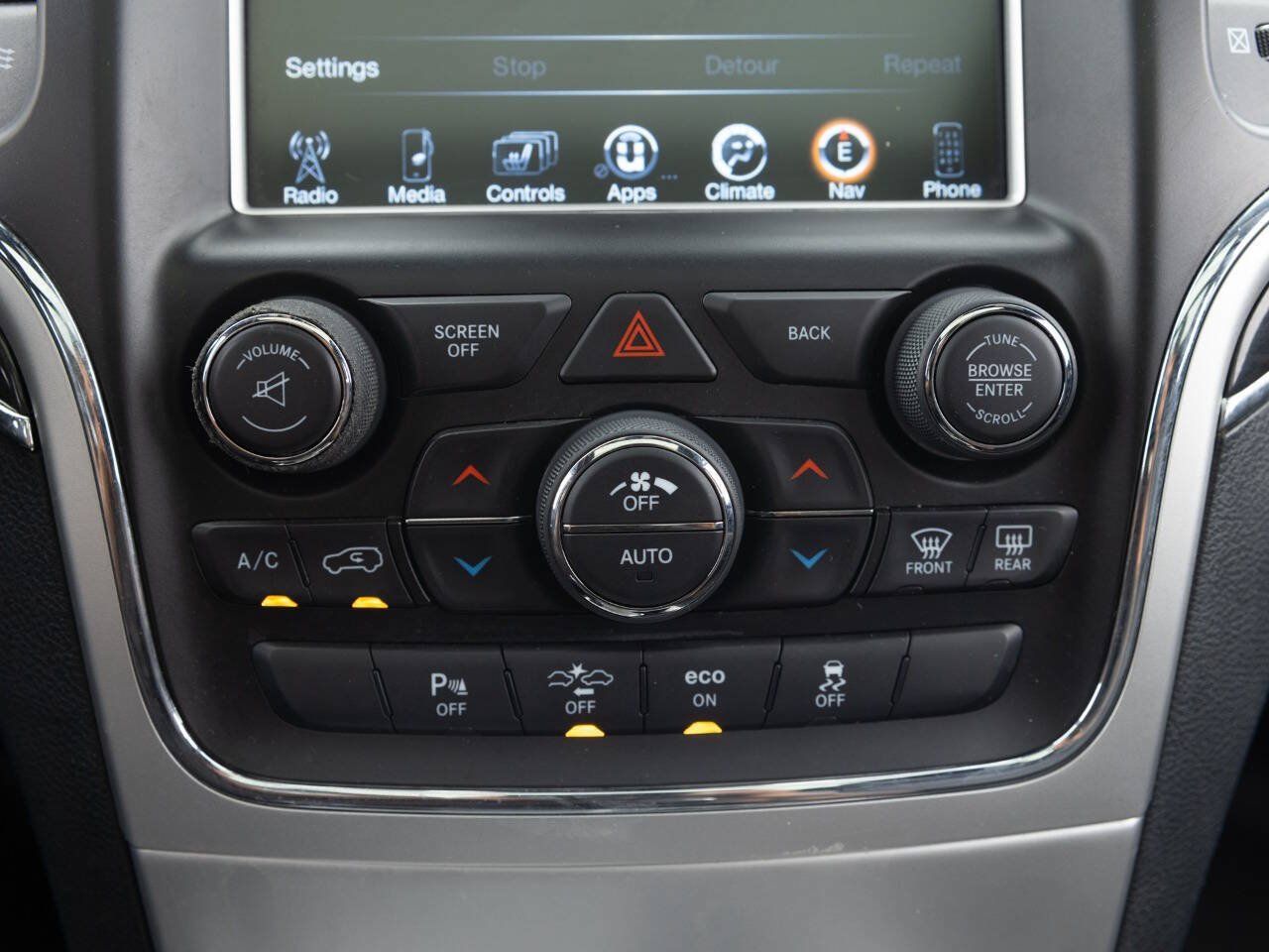 Used 2015 Jeep Grand Cherokee High Altitude AWD/4WD image 34