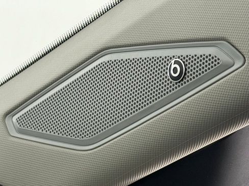 Used 2025 Volkswagen Jetta SEL image 17