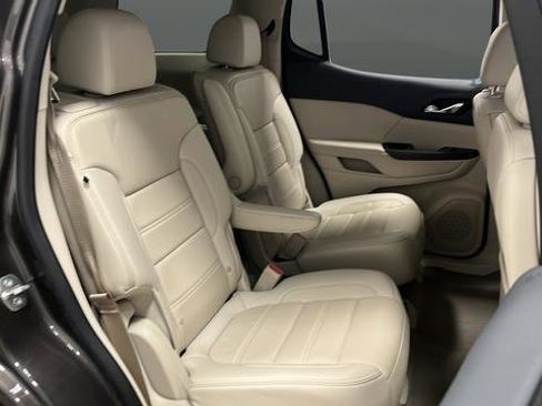 Used 2020 GMC Acadia Denali image 14