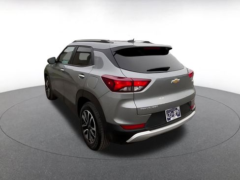 Used 2025 Chevrolet TrailBlazer LT image 11