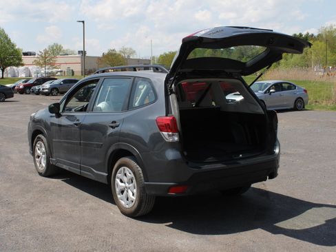 Used 2023 Subaru Forester AWD/4WD image 7