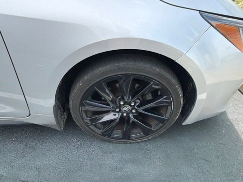 Used 2020 Toyota Corolla SE FWD image 12