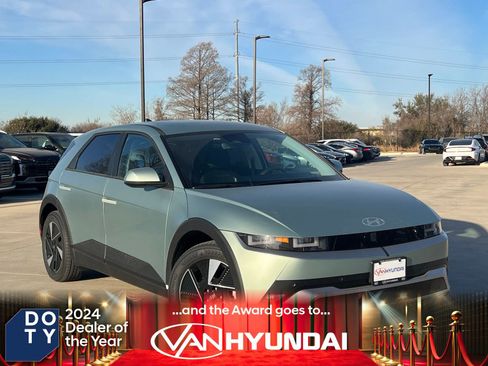 New 2026 Hyundai Ioniq 5 SEL image 1