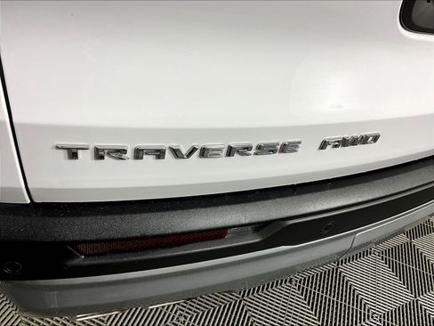 Used 2026 Chevrolet Traverse LT AWD/4WD image 24