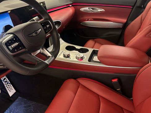 New 2026 Genesis GV70 2.5T Sport Prestige AWD/4WD image 10
