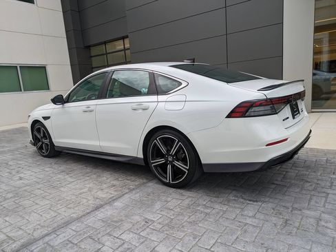 Used 2023 Honda Accord Sport image 8