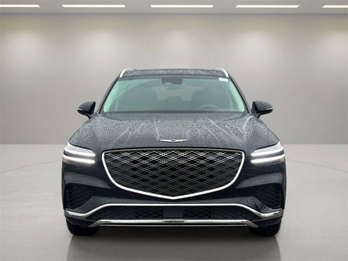 New 2026 Genesis GV70 2.5T Select image 8