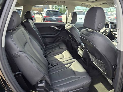 Used 2024 Audi Q7 2.0T Premium Plus image 13