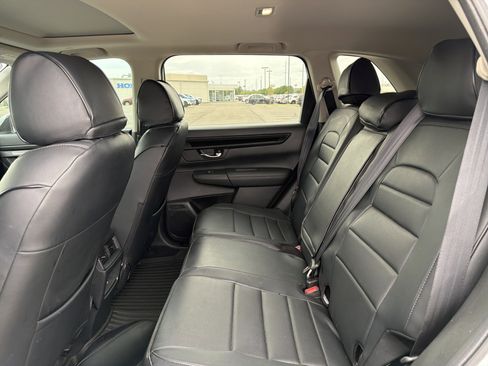 Certified 2025 Honda CR-V EX image 12