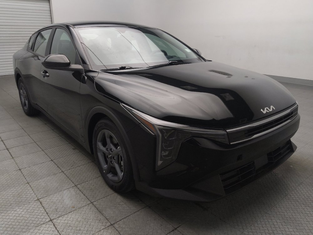 Used 2025 Kia K4 FWD image 13