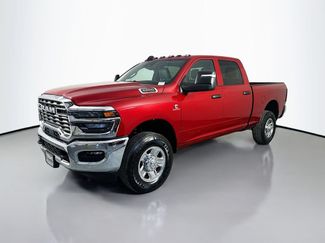 New 2026 RAM 2500 Tradesman AWD/4WD video 3