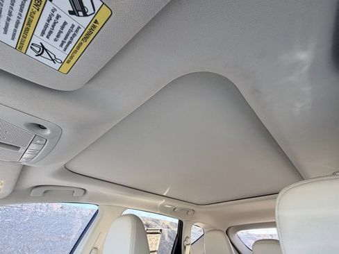 Used 2017 Nissan Murano SL w/ SL Technology Package image 19