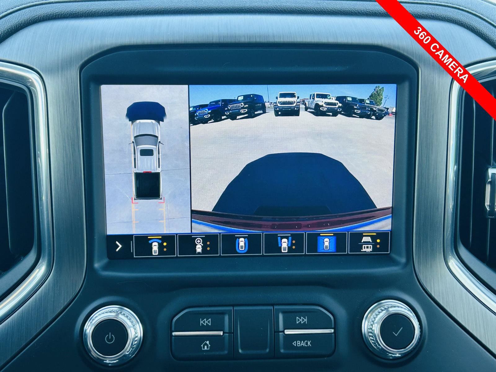 Used 2020 GMC Sierra 1500 Denali w/ Technology Package AWD/4WD image 17