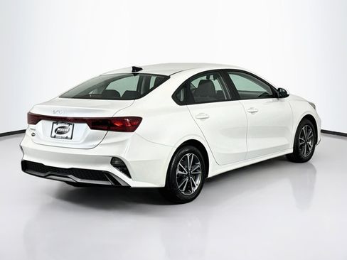 Used 2023 Kia Forte LXS FWD image 15