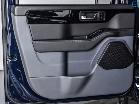 New 2025 INEOS Grenadier Fieldmaster Edition image 15