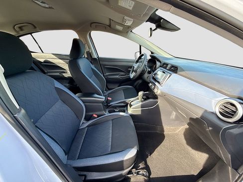 Used 2024 Nissan Versa SV w/ Trunk Package image 18