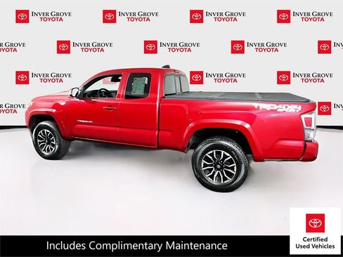 Certified 2023 Toyota Tacoma TRD Sport image 8