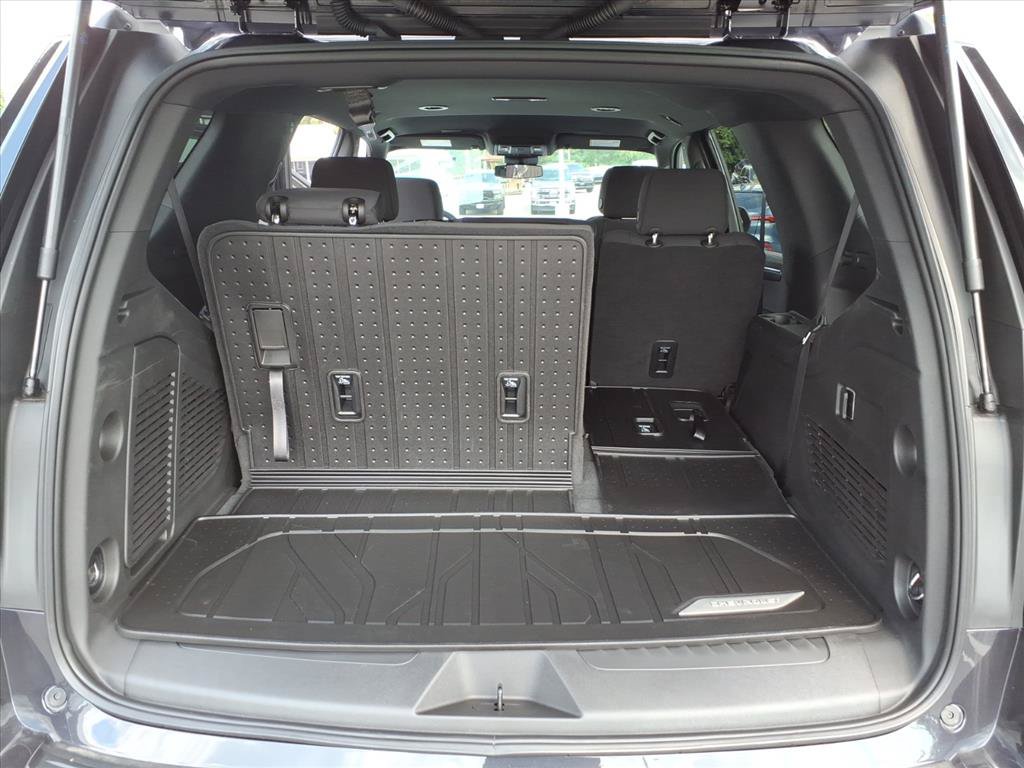 New 2026 Chevrolet Tahoe LS w/ LS Custom Edition AWD/4WD image 8
