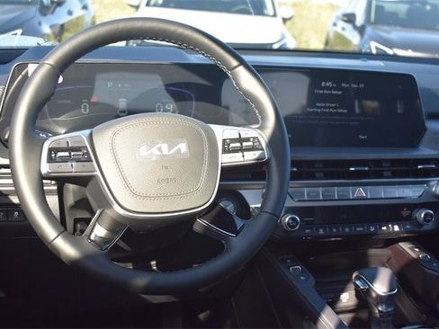 New 2025 Kia Telluride AWD image 21