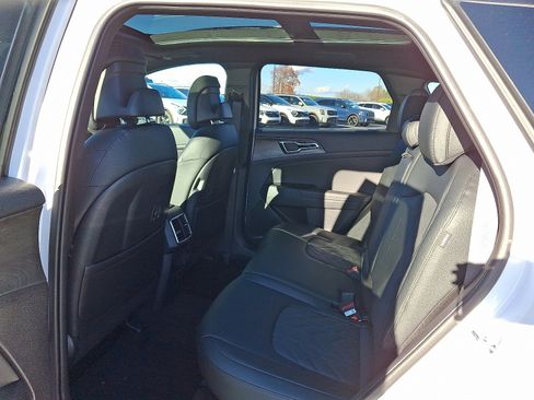 New 2025 Kia Sportage X-Pro Prestige image 6
