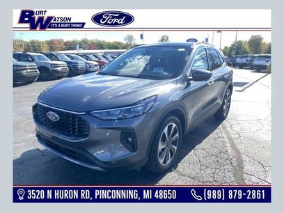 New 2024 Ford Escape Platinum w/ Premium Technology Package